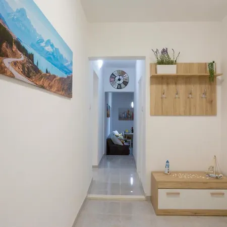 Jopsy Apartment *